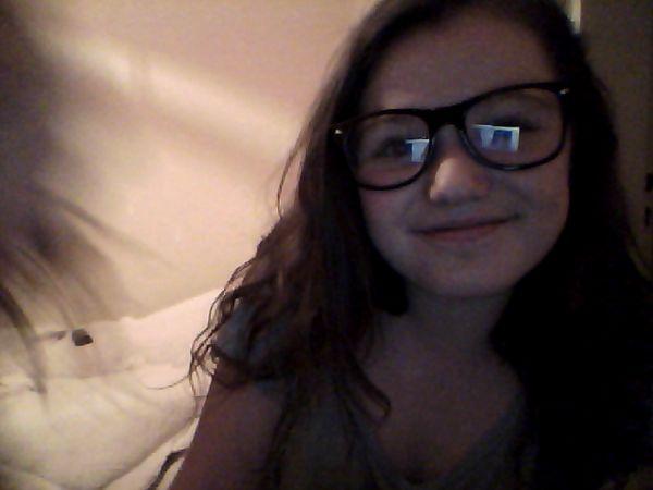 ittsvaleE's tweet photo. toda una intelect #webcamtoy http://t.co/hwzQnqtD