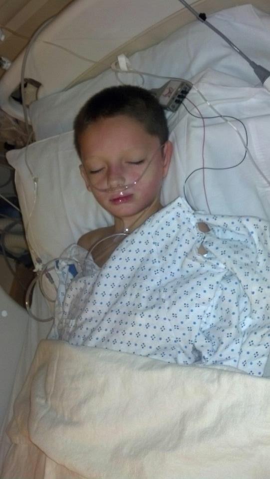 94Deaton's tweet photo. My brother he may have cancer on his liver &amp; his lungs id like for everyone to keep Cameron in your thoughts&amp;prayers http://t.co/fieAFJmP