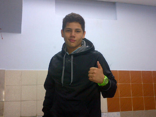 Anotherbless_98's tweet image. #UnderArmou#Liceo