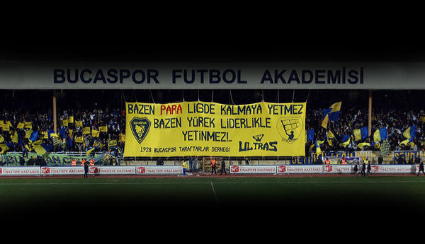 FOTO | "Bazen PARA ligde kalmaya yetmez, Bazen YÜREK liderlikle yetinmez." #Bucaspor