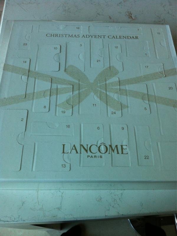 Amy Huberman Wow Countdown Beauty Regime For Jesus S Birthday Bash On The 25th Http T Co Xsgwqu56 Twitter