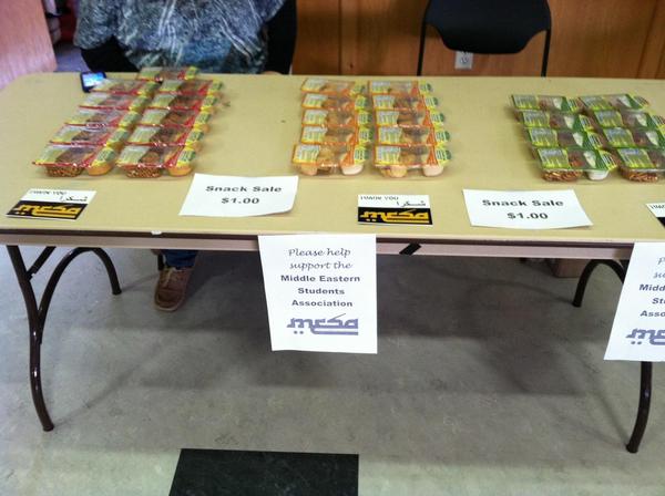 MESAatUML's tweet image. MESA'a Snack Sale is going on now in McGauvran Lobby!! Stop by, support MESA, and get your tasty snack!!