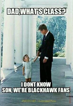 ConnorMcPhail5's tweet image. “@PredsMemes: #FatherAndSon #blackhawks #predsmeme http://t.co/lJpl55zY” @Drew_Stoffer