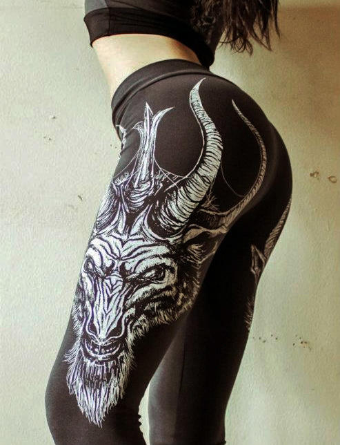 Rattlehead81's tweet image. Toxic Vision clothing by Sharon Toxic with METAL BODY!!! SPORTY METAL ASS EVEN THE EVILISH PANT!!! \m/ #TruthMustBeTold