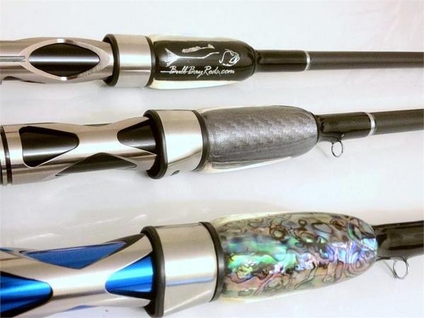 BullBayRods's tweet photo. @williebosshog check out these rods... Custom rubber senzigrip we can put duck commander logo right inside. For free! http://t.co/dGVKzzjB