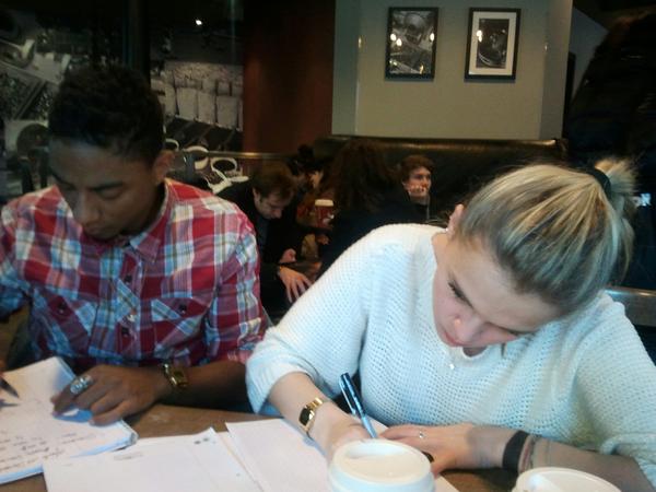 DamienDLL's tweet image. Working on video project #firstscript