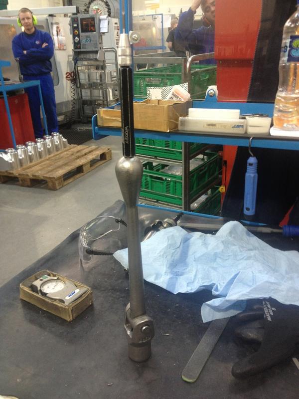 JakCarr1's tweet image. @AnthBrown2 try this mate bet you can't do it #workchallenges #boredasfuck