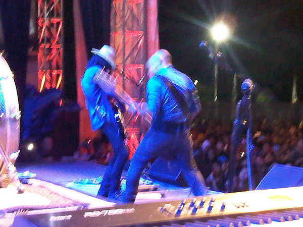 slankdotcom's tweet photo. Koruptor enaknya di-DORR!!! #DIS_Religi (pic by @AWShanti) http://t.co/Iyxb279a