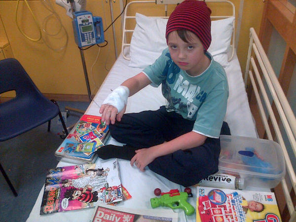 #myweehero Another 8 hours today in the sick kids getting his treatment ma boy's such a trooper.