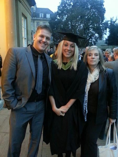 emma_emmaisaac's tweet image. Graduated with a 2:1! #Bathuniversity #class2012 @Hunt_Christine