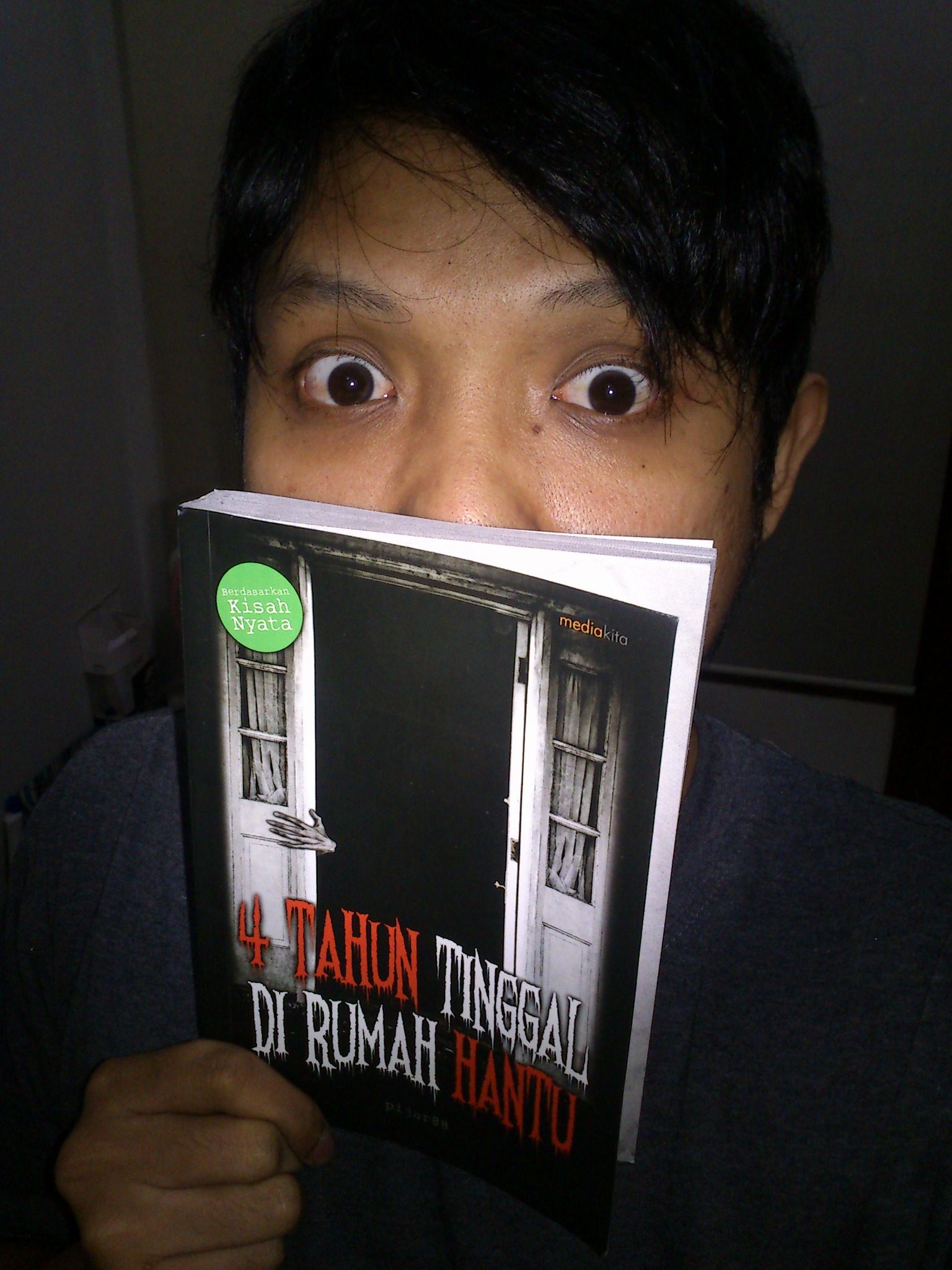 DARI THREAD KASKUS MENJADI BUKU DAN KINI FILM [4 Tahun Tinggal Di Rumah Hantu The Mov