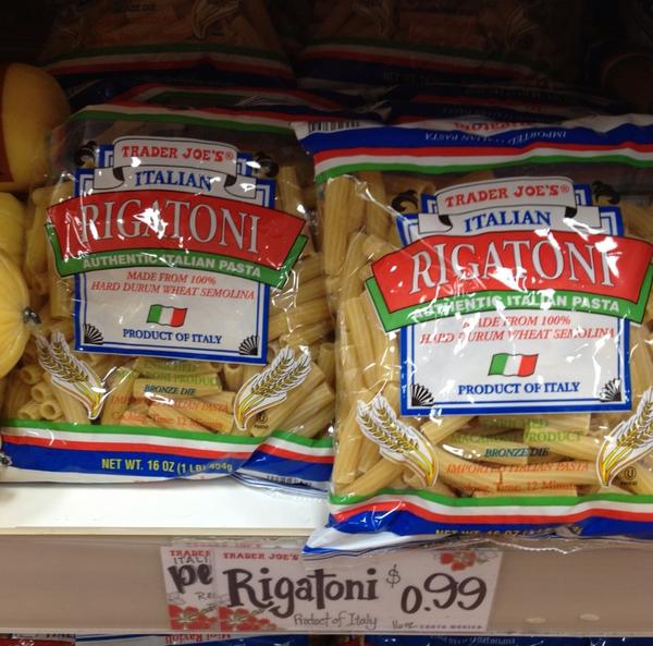 AlleaRuff's tweet photo. @JODYHiGHROLLER @TalkboyTV @TALKGIRLTV @BielStat found some #Rigatoni #Chefmasterswag #Oregano http://t.co/TnPw16LR