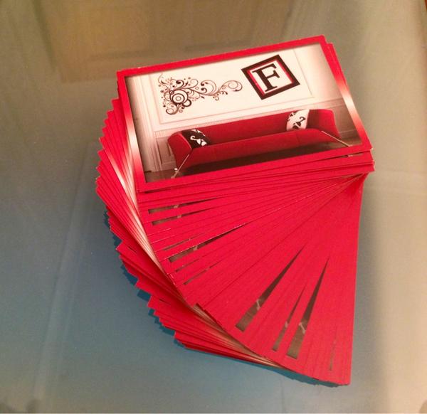 FramedStore's tweet image. New business cards have arrived... Take a look

#Framed

#businesscards