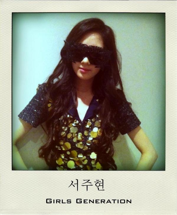 [PIC][12-12-2012]Selca của SeoHyun tại hậu trường "SMTOWN Concert 2012" A96Si_1CUAAsWGv