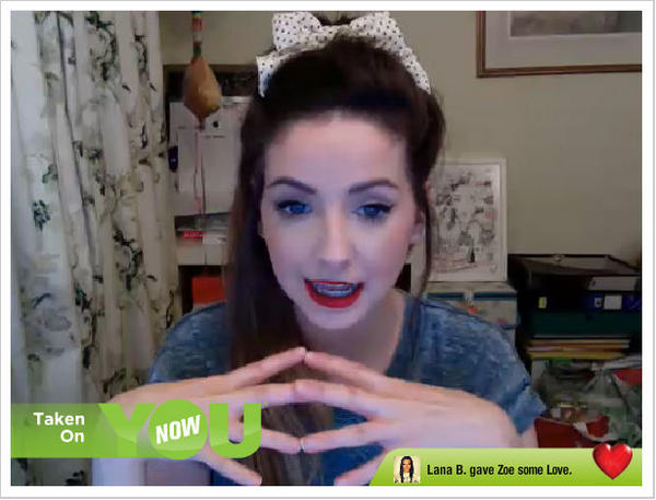 CoreysHouseTV's tweet photo. #EvilZoella haha (@ZozeeBo) on @younow! COME SEE IT LIVE! http://t.co/EBkunwFi http://t.co/Ya9vG5Jr