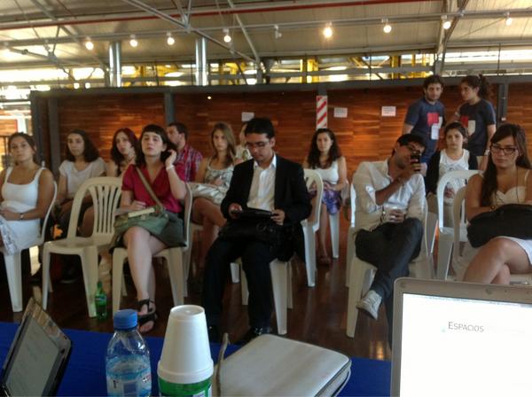 dataUTN tweet picture