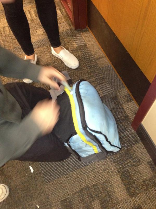 Whomp_D's tweet photo. #whomp'd @BaileySchreck http://t.co/hZ1KsR0e