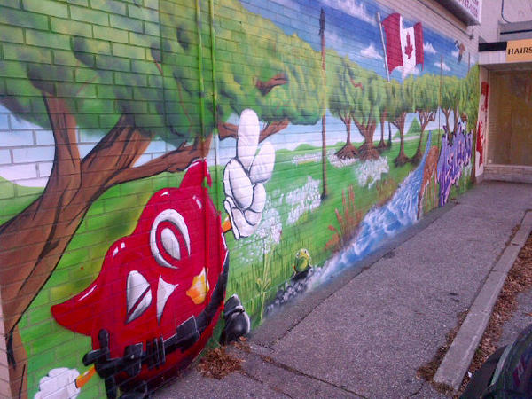 1800222TIPS's tweet image. Graffiti mural is almost done! @MagicfinngaW has mad skills!! #CreateASafeCity @FLOW935 @M3lanieMartin @TorontoJJ