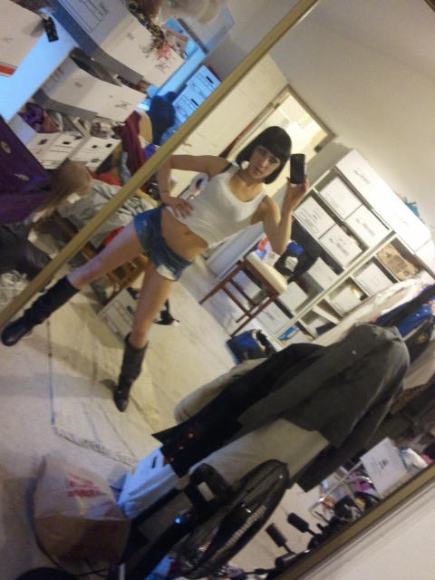 Look at this room!!!! So much stuff in here o.o http://t.co/cQmQY3Z8