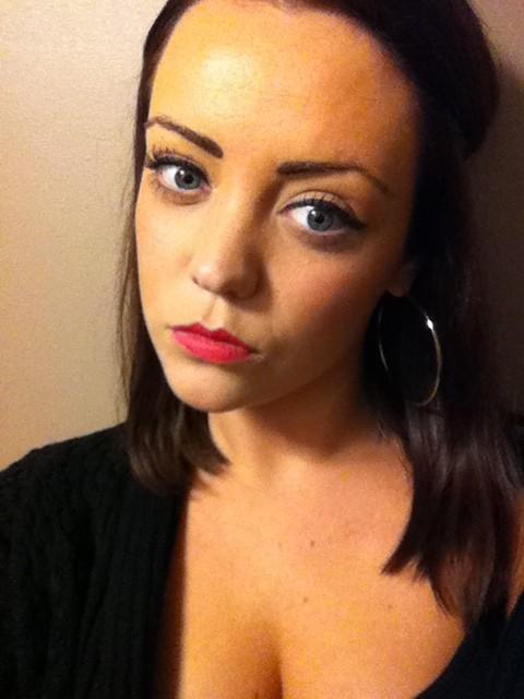 EllieEdler's tweet photo. Poser !! X http://t.co/vOK3syBP