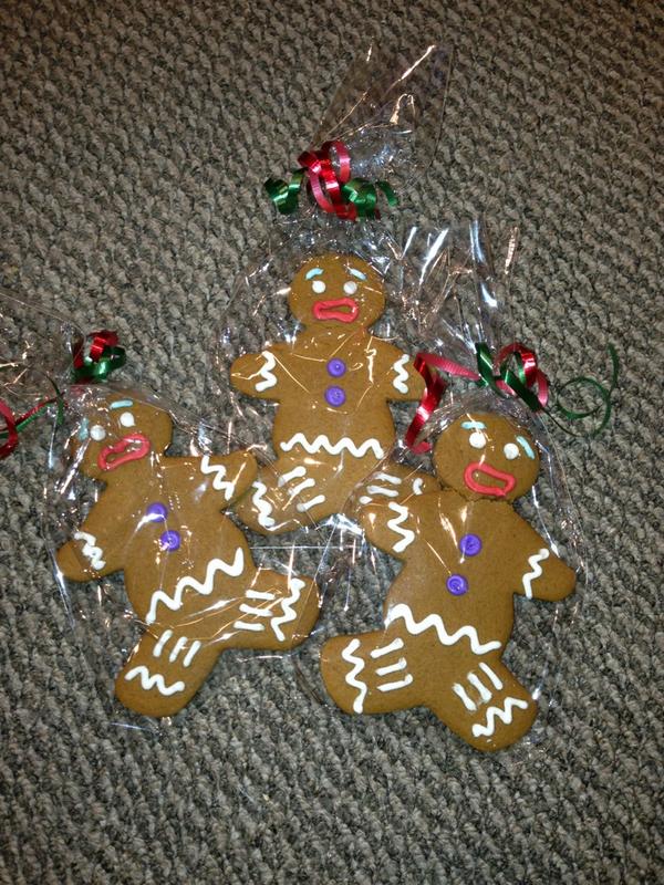 StephanieeHuynh's tweet image. Snacks for the plane rideeee @oliviaaahuynh @juliedang #eatwhateveriwantdiet #vacation #champagneflight