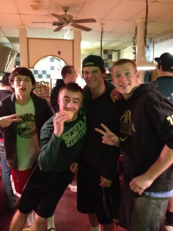 brycesonberg's tweet image. Wasn't good enough for Facebook #ohwell #cerinos @MatthewDiCroce @EricShugars @Jmau609 @chasevena15 #twitterlessrob