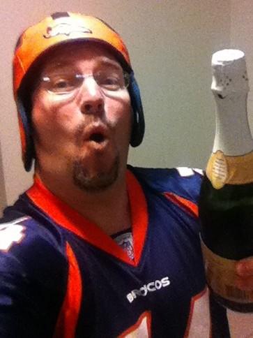 HossCup's tweet photo. Denver Cutways celebrate first franchise birth in HDFL semifinals. http://t.co/DPJjNgJc