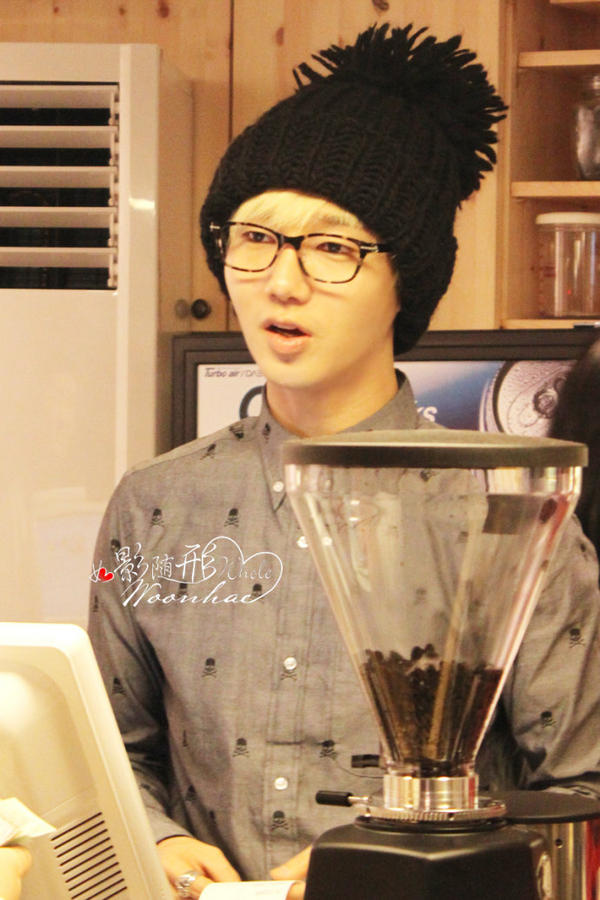 MB_GGJessica's tweet photo. yang ganteng tadi itu, yang ini <3 http://t.co/JDJUoNdb