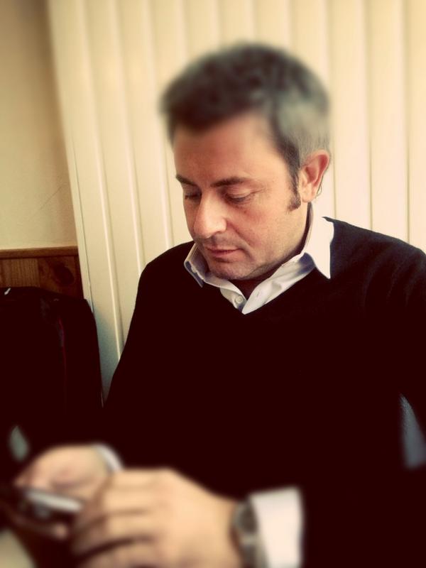 mediafisherprod's tweet image. #untresordansvotremaison @jeromeanthony #off ça tweet ! #pauserepas tournage