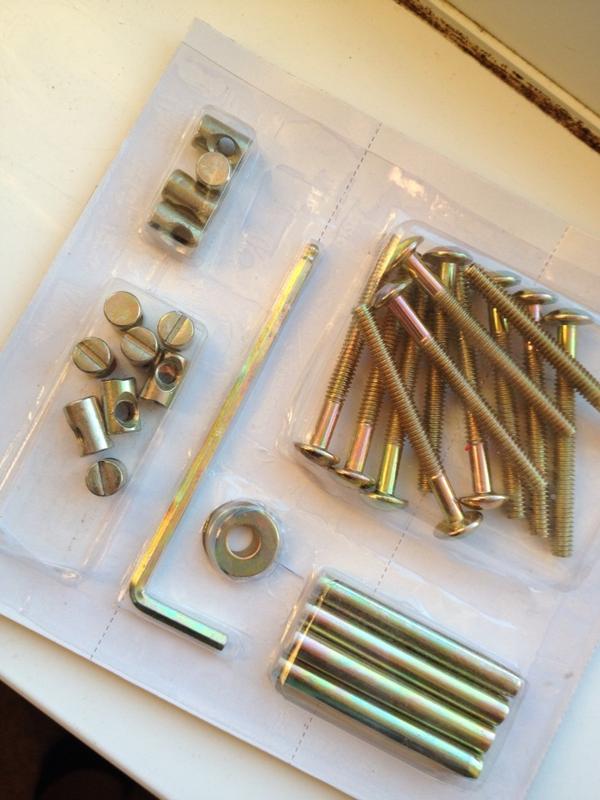 dadwhoblogs's tweet image. Another dose of #FlatPackFun @babberblog will be proud!