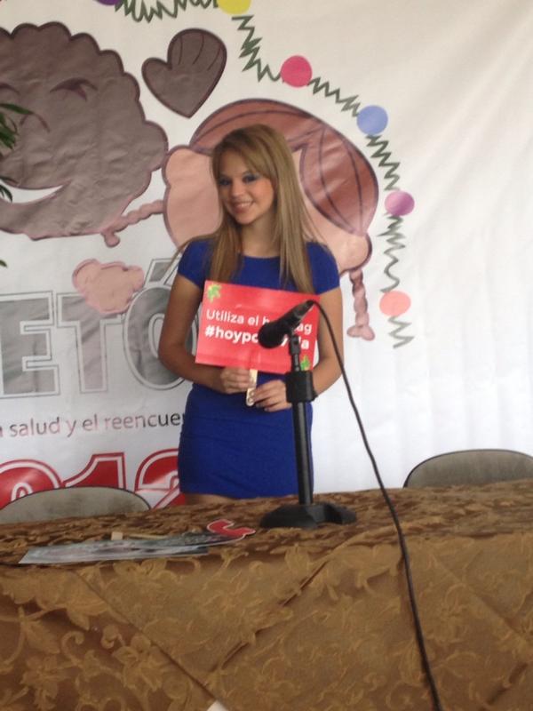 MabiPlaza's tweet photo. Michelle Cordero rueda de prensa #hoyporlavida @teletonecuador http://t.co/AUfk5VA6