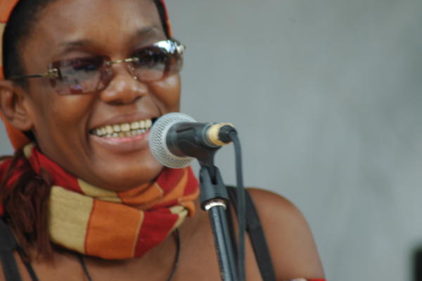 Toll bi en pleine balance pour le concert de ce soir a l'institut Francais de Saint-Louis #kebetu #senegal