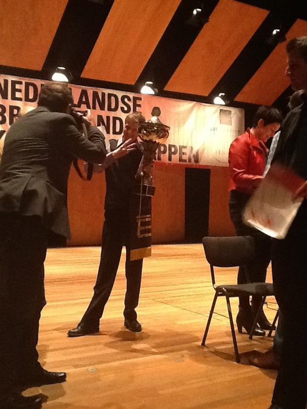 “<a href="/nbk2012/">れにん</a>: Brassband Schoonhoven voor de derde maal op rij kampioen van Nederland op de 32e #nbk2012 ” trotsssssss!