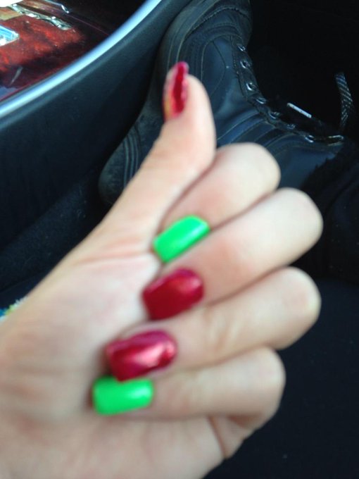 My first nail job. #merrychristmas http://t.co/pjSTOlFR<a href="/tag/merrychristmas"class="tags">#merrychristmas</a>