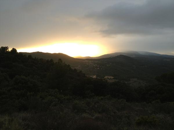 maxvadilli's tweet photo. @ecazatormentas a -1 en aitana (Alicante) y empezando a nevar http://t.co/AKzx81Pn
