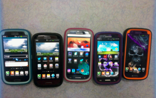 BrotherGreenTX's tweet photo. Our #GS3 family. @Cristi_Green @HukeGreen @MommaGreenTx @GwinFosnight @RFosnight. Best phones. @SamsungMobileUS http://t.co/4SgCGMoL