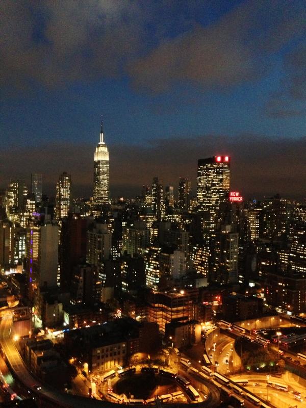 b_bazu_'s tweet image. NYC has been good to me, Here is my view.  #2High #Rayne #RayneGang #Cali4niaMusic