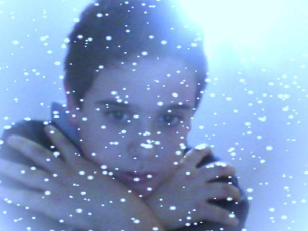 ArnauDaz's tweet photo. que frio #webcamtoy http://t.co/BEhxSQ6r