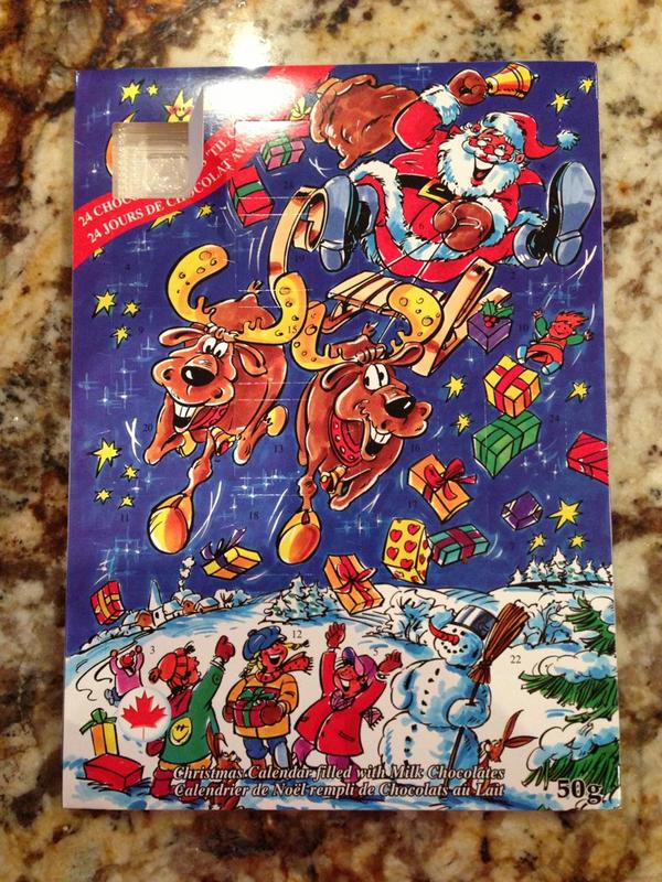 zsanchez_11's tweet image. Advent calendar day 1 #itsbeginningtolookalot #stillakid #lovechristmas