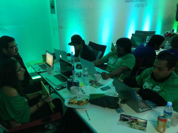 MexicoMediaLab's tweet image. Quedan solo 3 horas de trabajo! #FayerWayerMML