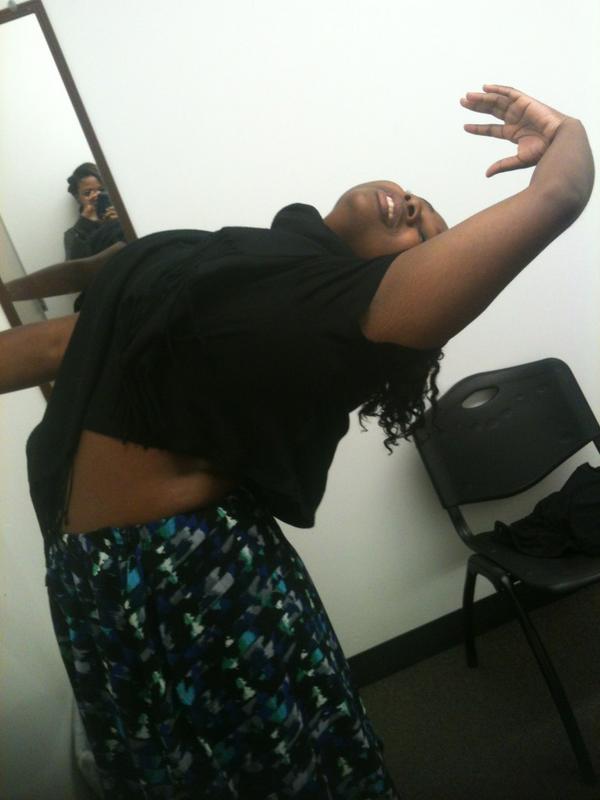 MissLadE_Sings's tweet image. Combre back in the voice studio #notpracticing