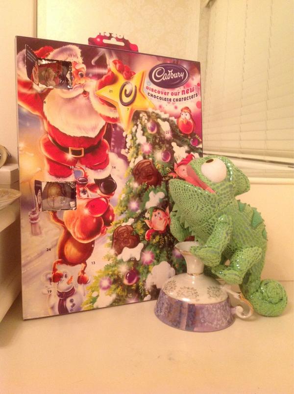 PascalTangled's tweet image. So excited to open my advent calendar!