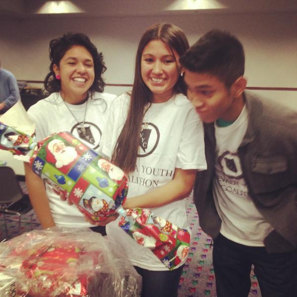 NVYC's tweet image. We are so excited to be here helping to wrap toys for the less fortunate! #GivingBack #NVYC