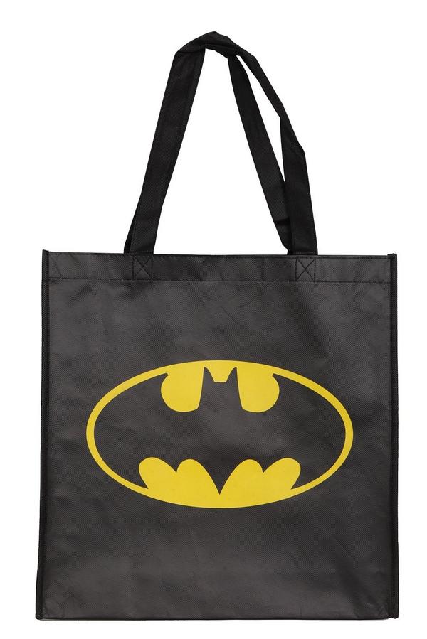 NerdPilgrimage's tweet image. To enter for a chance to win a Batman Tote Bag, reply with your favorite DC Universe Villain. #SciFiAdvent