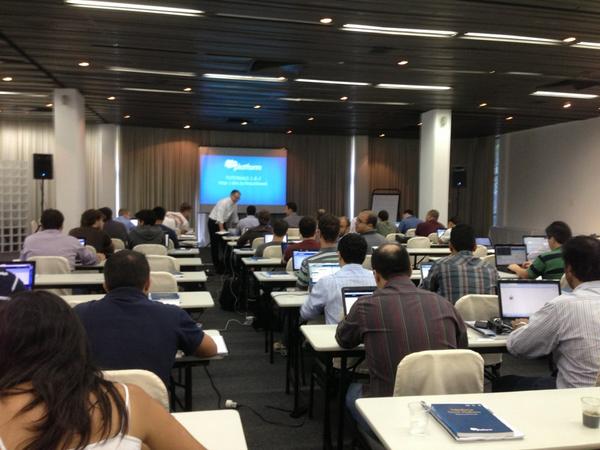 joshbirk's tweet photo. #forcedotcom heads down coding in Floripa #brasildevweek http://t.co/DEzECvUF