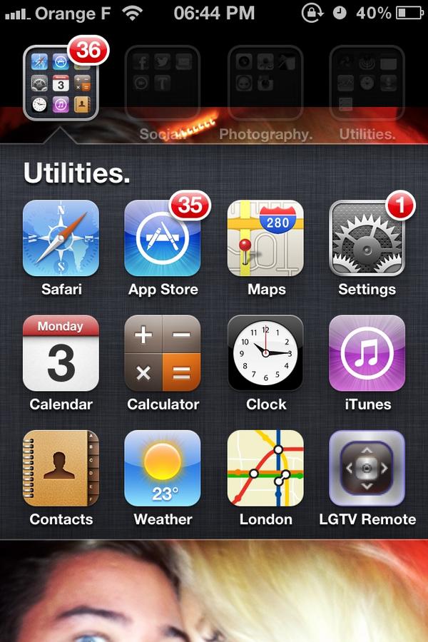 RyanWallis__'s tweet image. “@rrmynett: I've seen about 6 people spell 'Calendar' wrong today #Callender” Iblower spell check?