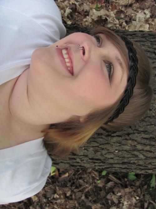 Photoshootfails's tweet photo. When someone says "Keep your chin up" I bet it's twice as hard with two chins! #photoshootfails http://t.co/eI93neer