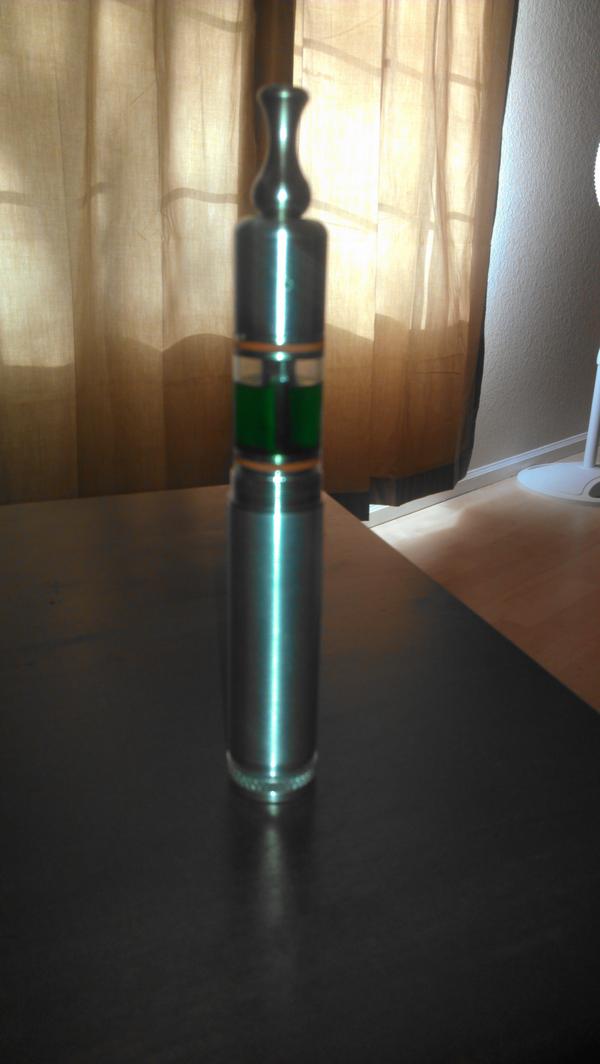 Katfeesh's tweet photo. Man I'm loving my new apv. @iHybridMods thank you faceless this thing is awesome http://t.co/m35RVxc1