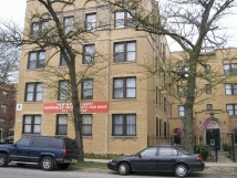 Apt_Chicago's tweet photo. Gorgeous new apartment in Chicago: 2 - 3 bedrooms, 1+ bathrooms: $700-$900. http://t.co/fzqhwDIb http://t.co/n3KajNCd