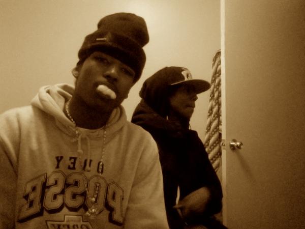 savagefrenchey's tweet image. its a #savagetown ting me and my youngster krookz #savagetown #1fuckin2